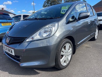 Used Honda Jazz 2014 for sale - 76029661: Photo