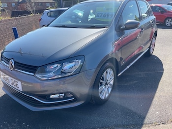 Used Volkswagen Polo 2015 for sale - 78358173: Photo