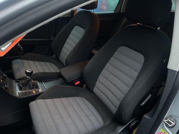 Used Volkswagen Passat 2011 for sale - 73248260: Photo 16