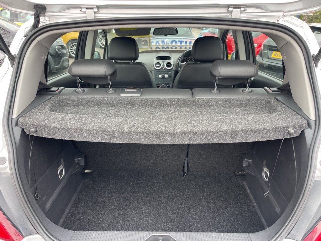 Used Vauxhall Corsa 2011 for sale - 76202926: Photo 12