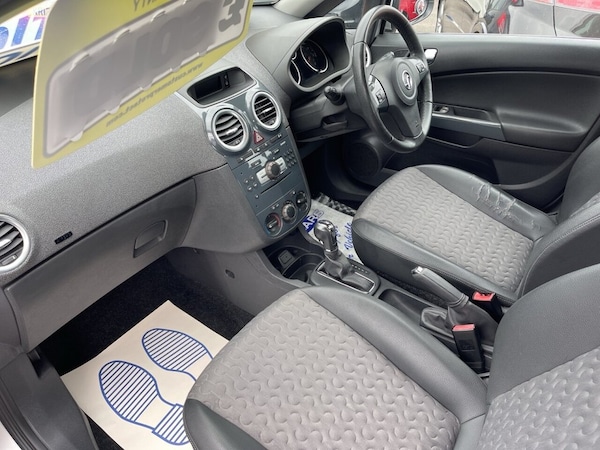Used Vauxhall Corsa 2011 for sale - 76202926: Photo 21