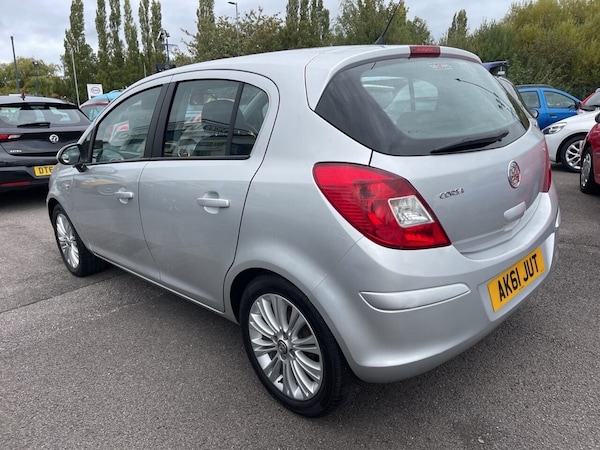 Used Vauxhall Corsa 2011 for sale - 76202926: Photo 8