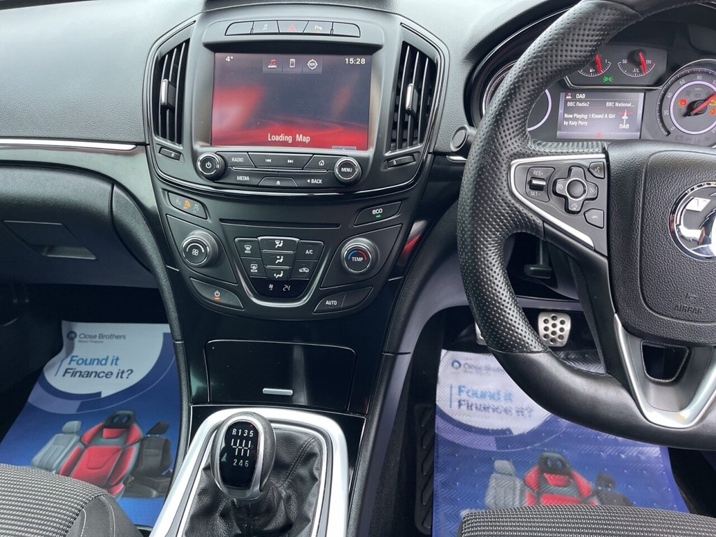 Used Vauxhall Insignia 2015 for sale - 77328398: Photo 28