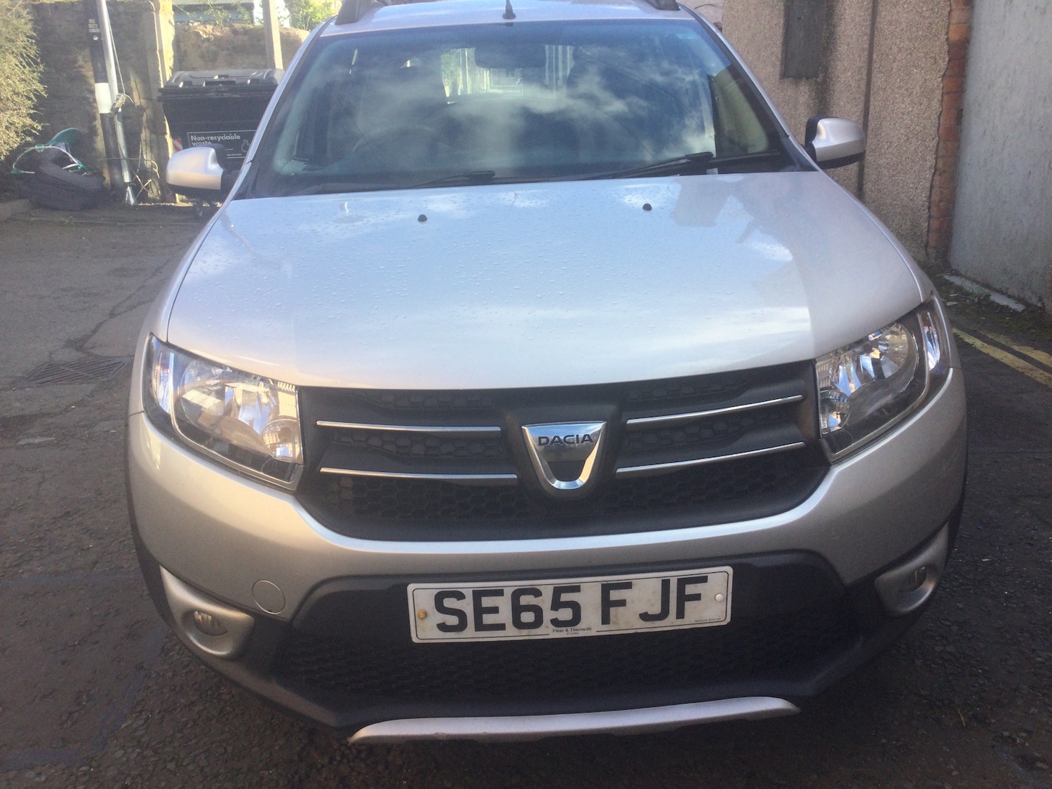 Used Dacia Sandero Stepway 2015 for sale - 77812872: Photo 2