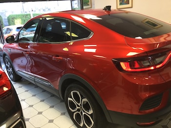 Used Renault Arkana 2023 for sale - 76553980: Photo