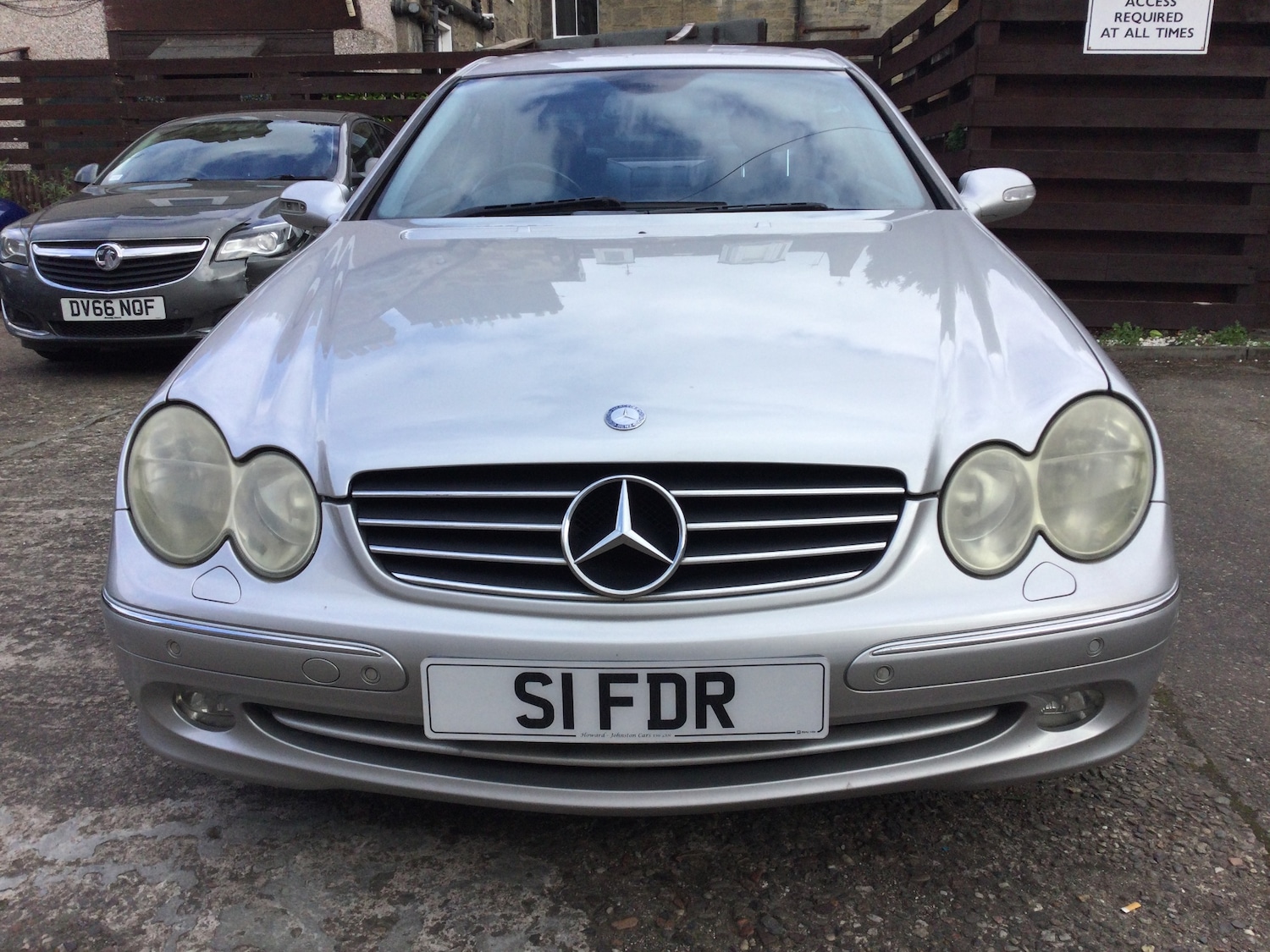 Used Mercedes-Benz CLK 2002 for sale - 78163566: Photo 2