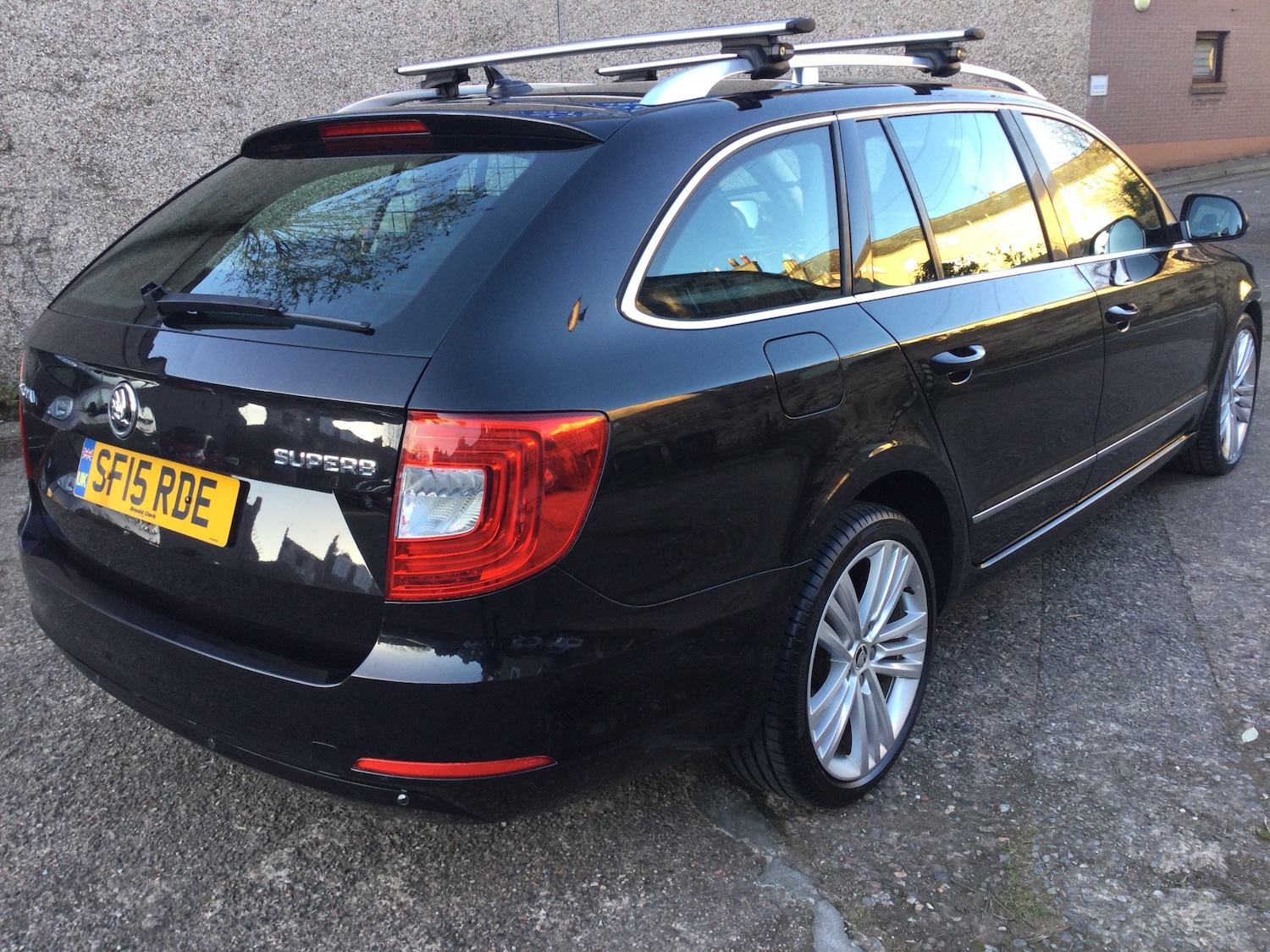 Used Skoda Superb 2015 for sale - 76637310: Photo 4