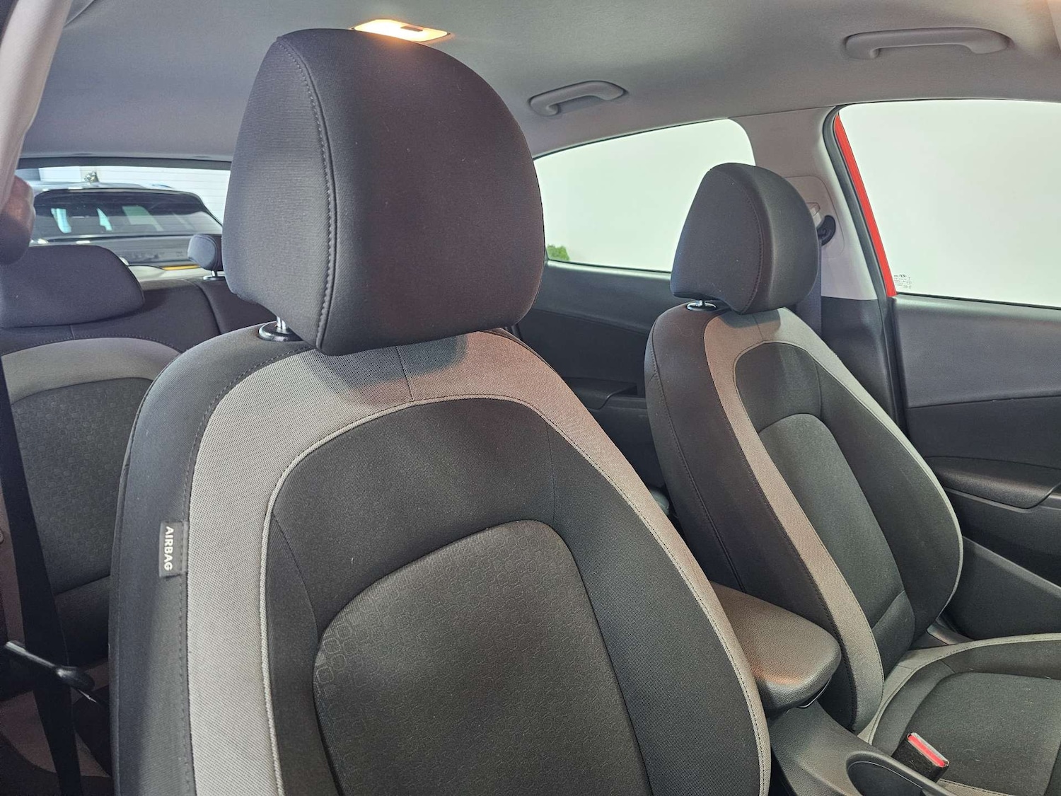 Used Hyundai KONA 2019 for sale - 76972389: Photo 10