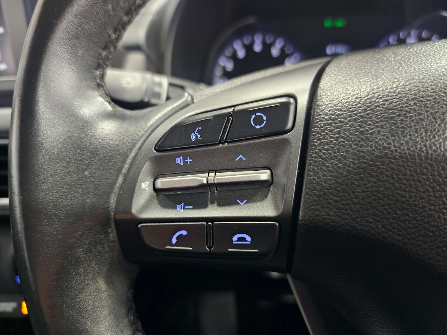 Used Hyundai KONA 2019 for sale - 76972389: Photo 60