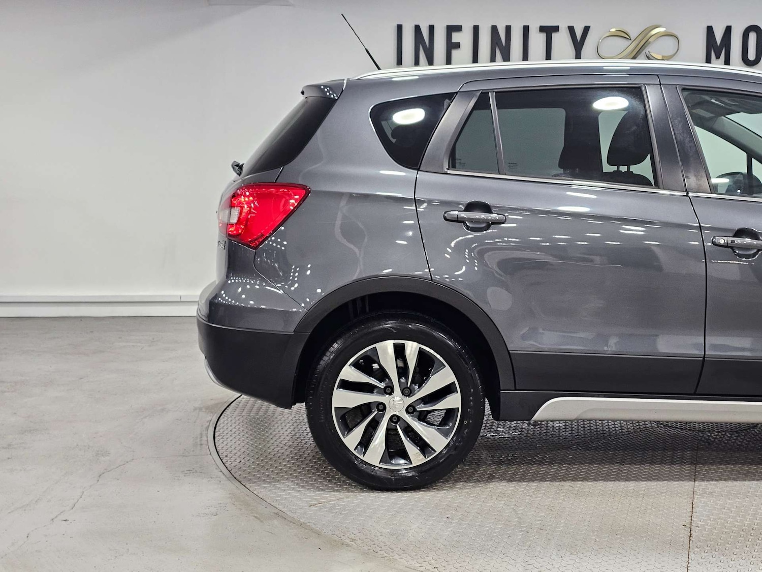 Used Suzuki SX4 S-Cross 2017 for sale - 76972425: Photo 37