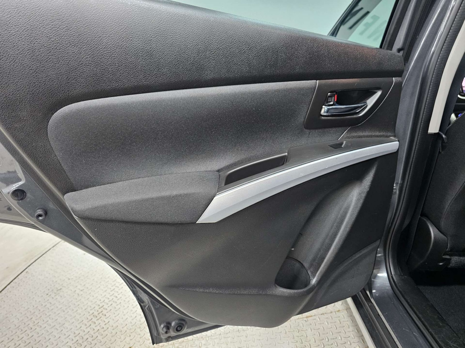 Used Suzuki SX4 S-Cross 2017 for sale - 76972425: Photo 81