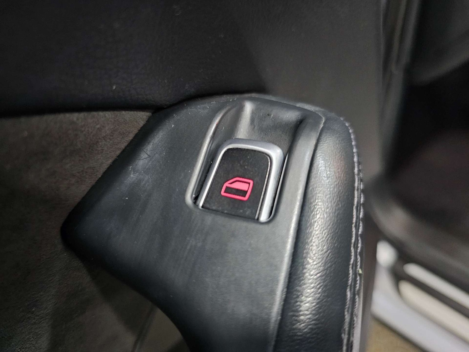 Used Audi Q5 2016 for sale - 77650553: Photo 82