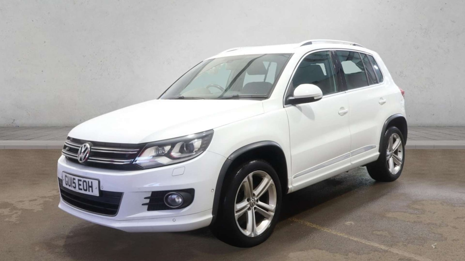 Used Volkswagen Tiguan 2015 for sale - 77392225: Photo 3