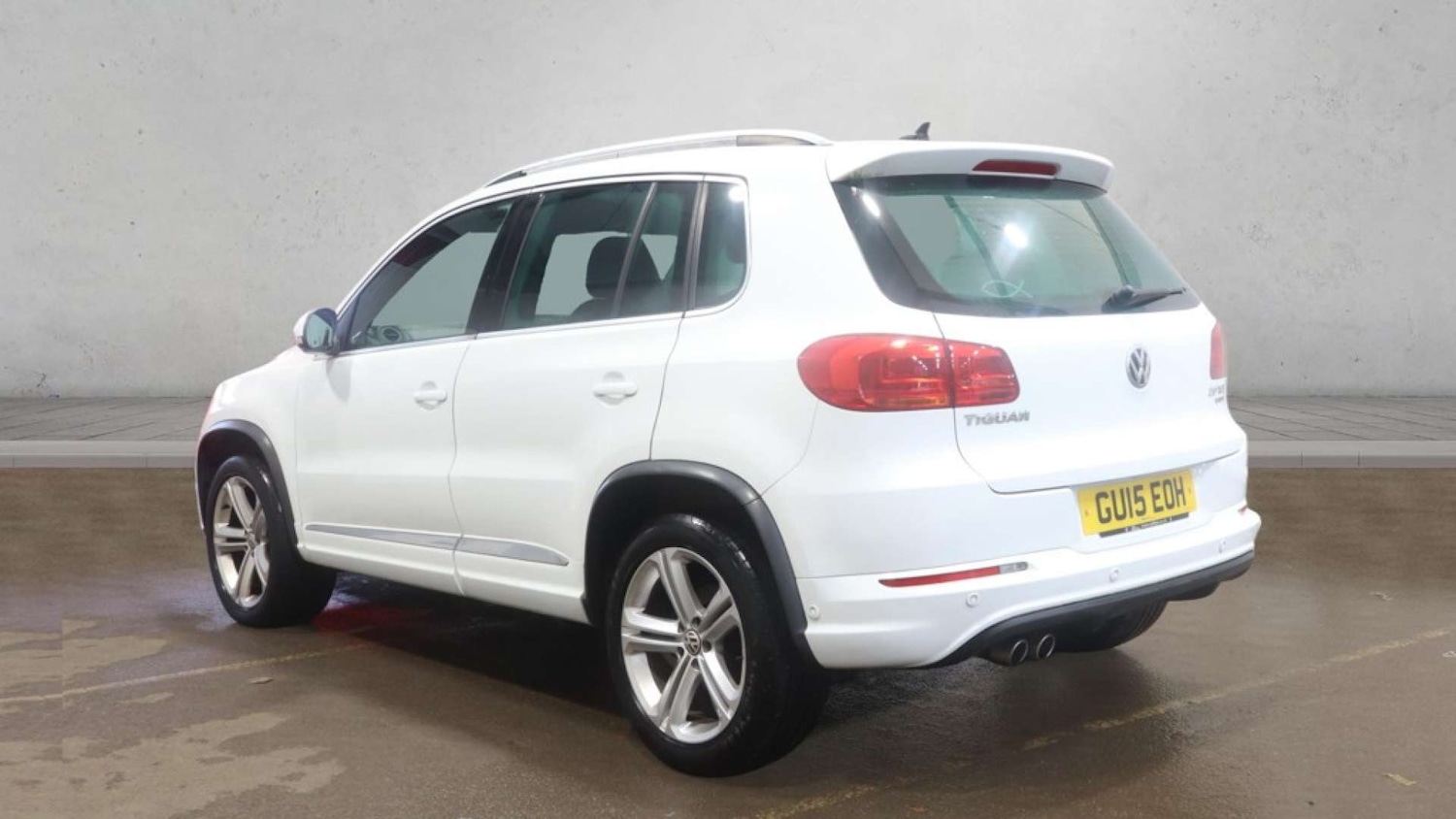 Used Volkswagen Tiguan 2015 for sale - 77392225: Photo 4