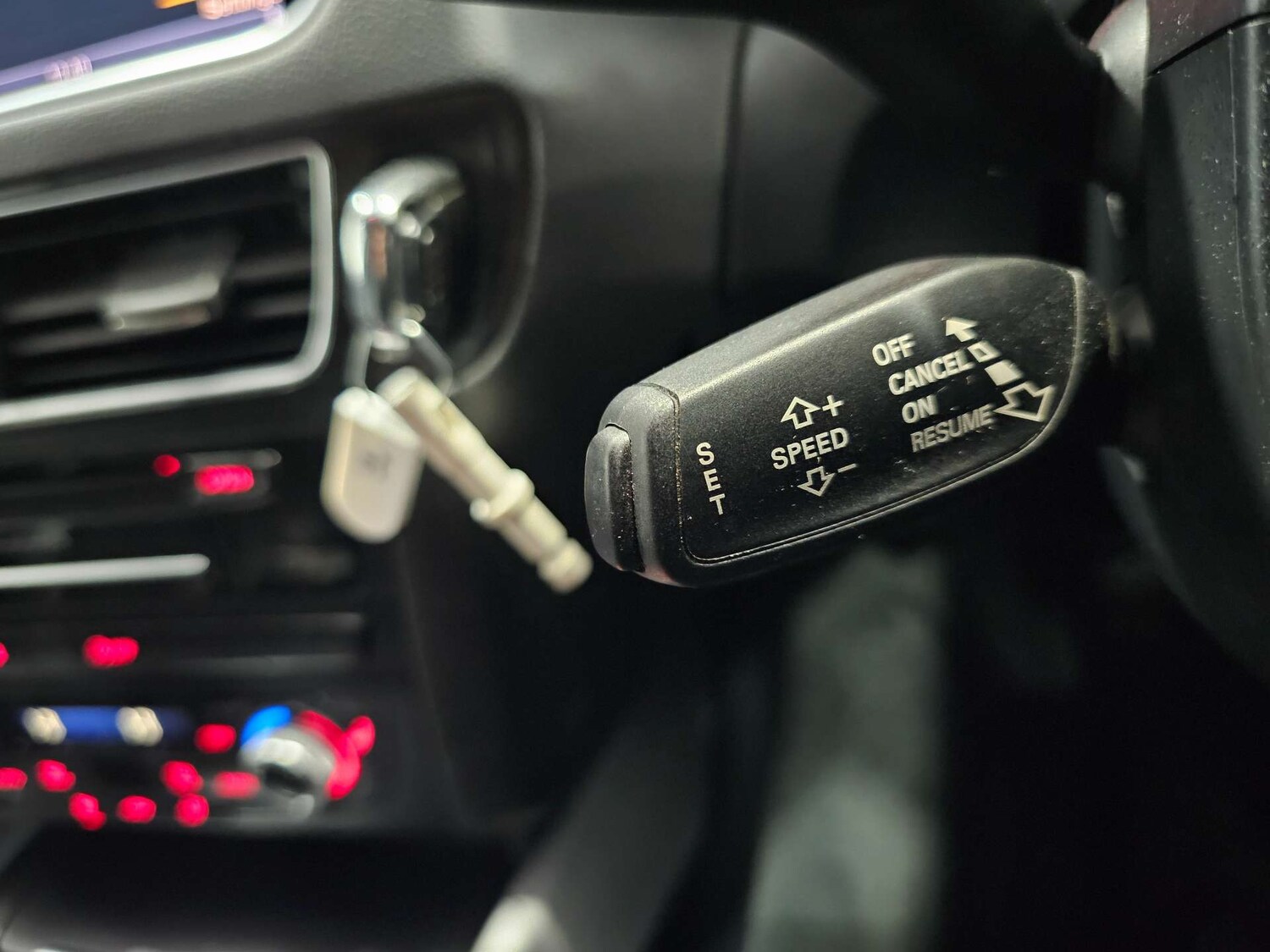 Used Audi Q5 2016 for sale - 77897111: Photo 91