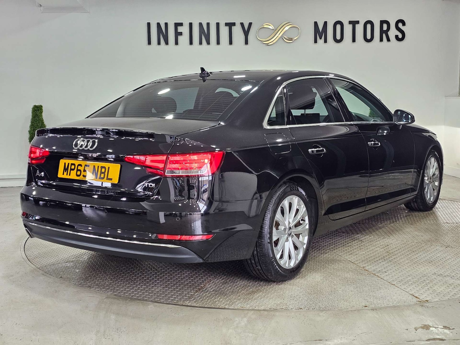 Used Audi A4 2016 for sale - 77469874: Photo 31