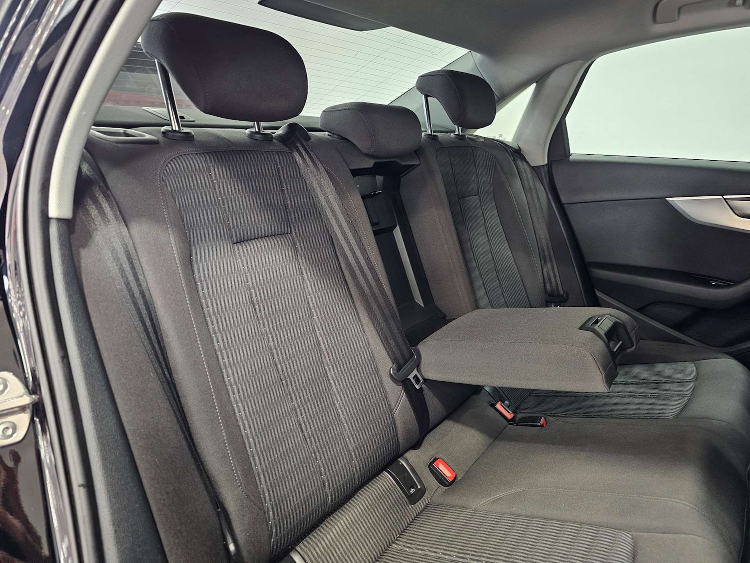 Used Audi A4 2016 for sale - 77469874: Photo 81