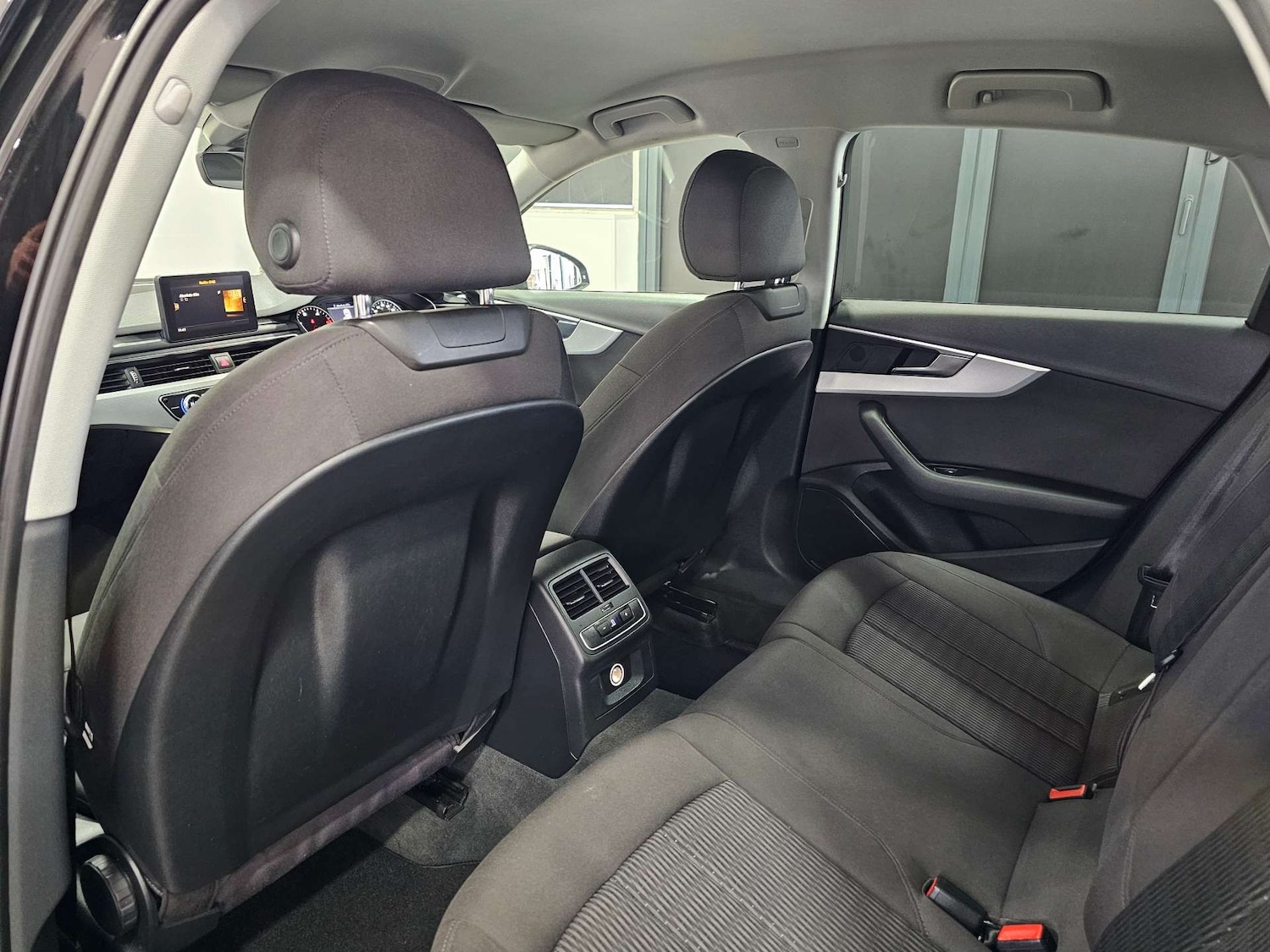 Used Audi A4 2016 for sale - 77469874: Photo 86