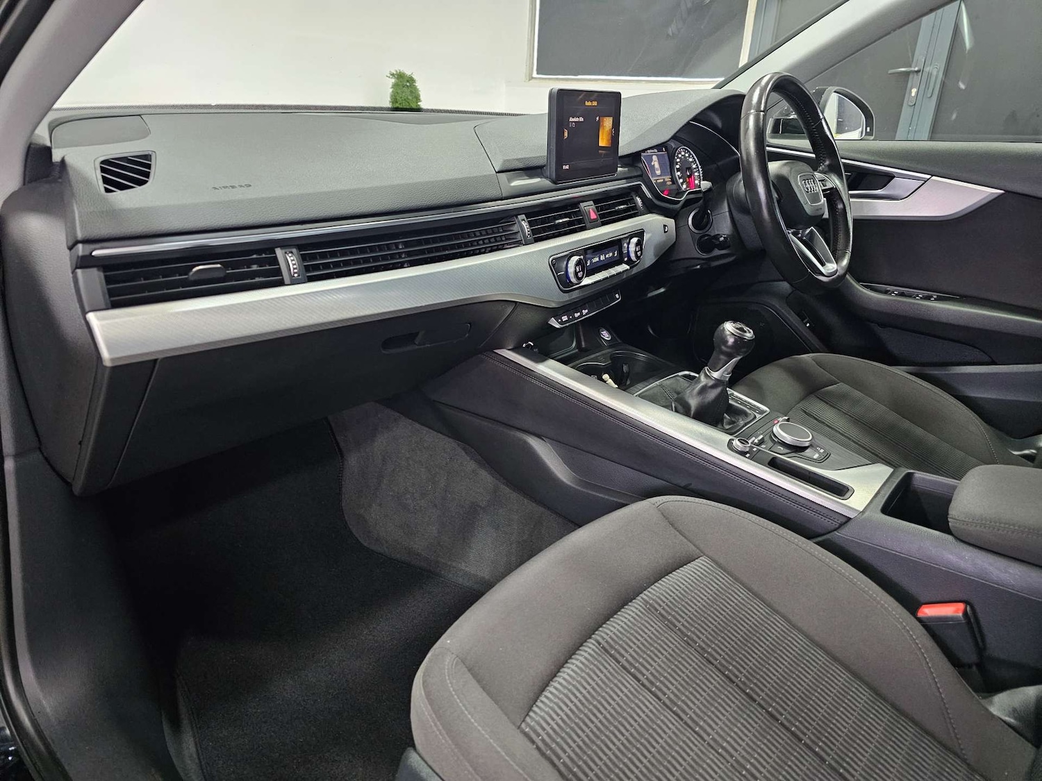 Used Audi A4 2016 for sale - 77469874: Photo 93