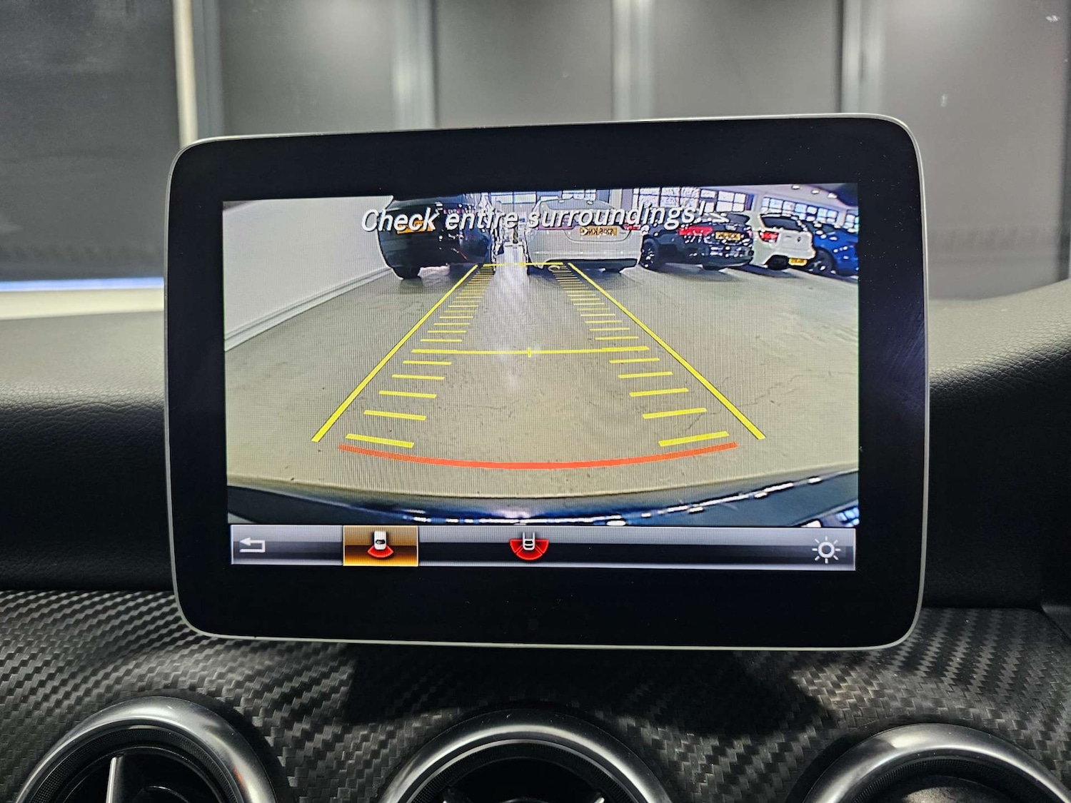 Used Mercedes-Benz A-Class 2018 for sale - 76972383: Photo 2