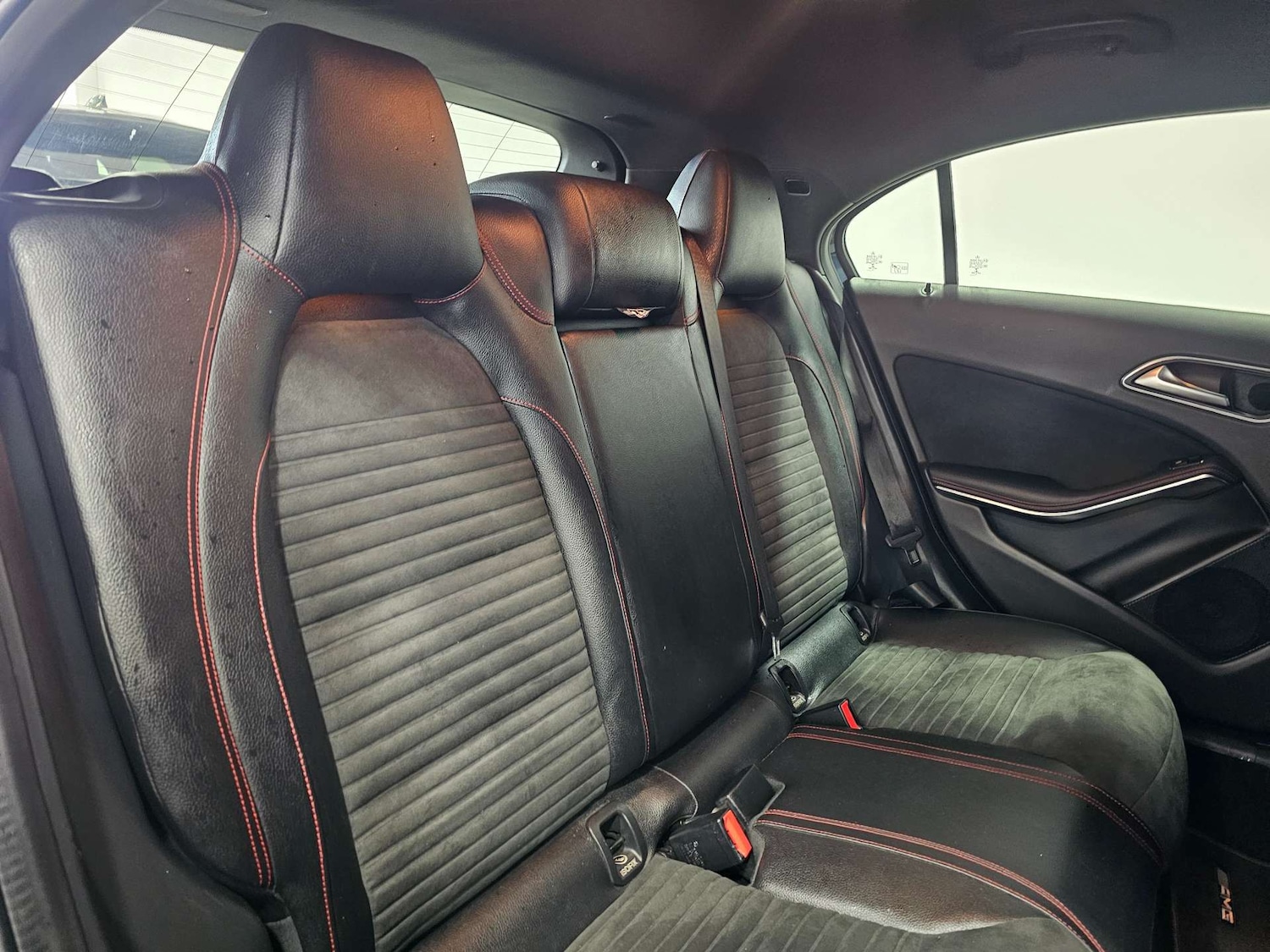 Used Mercedes-Benz A-Class 2018 for sale - 76972383: Photo 35