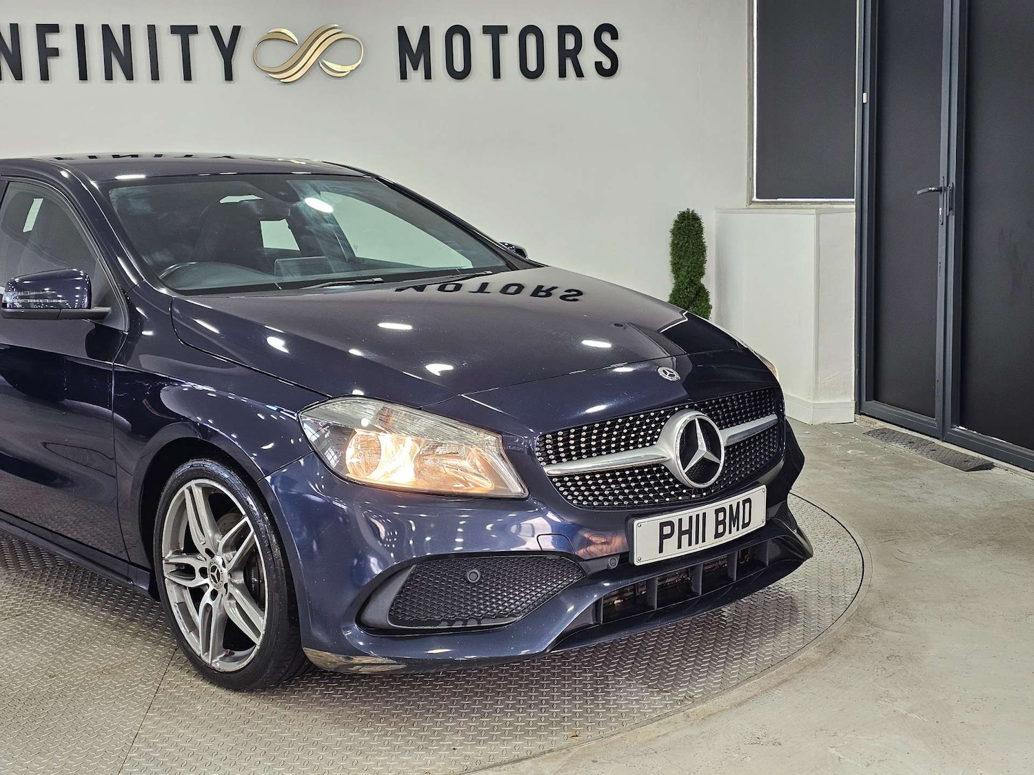 Used Mercedes-Benz A-Class 2018 for sale - 76972383: Photo 4
