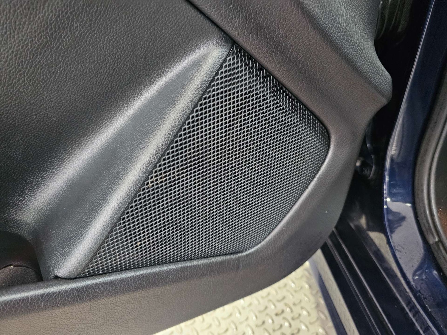 Used Mercedes-Benz A-Class 2018 for sale - 76972383: Photo 41