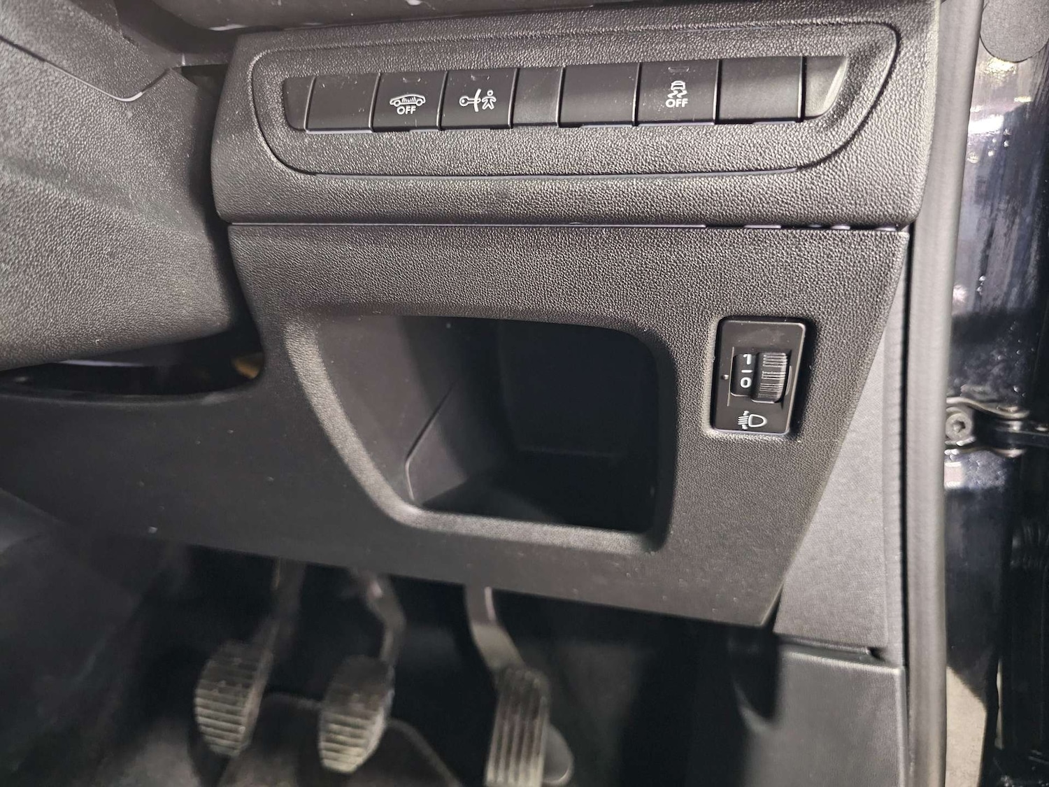 Used Peugeot 2008 2016 for sale - 77380648: Photo 50