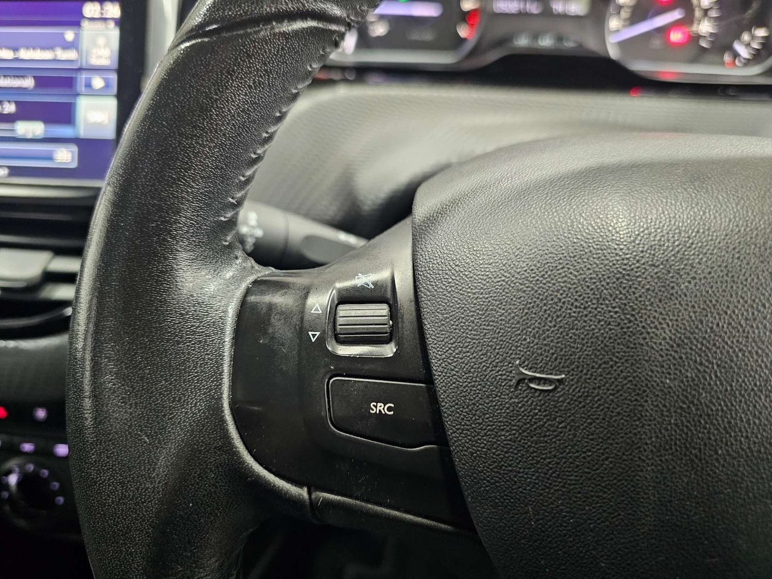 Used Peugeot 2008 2016 for sale - 77380648: Photo 52