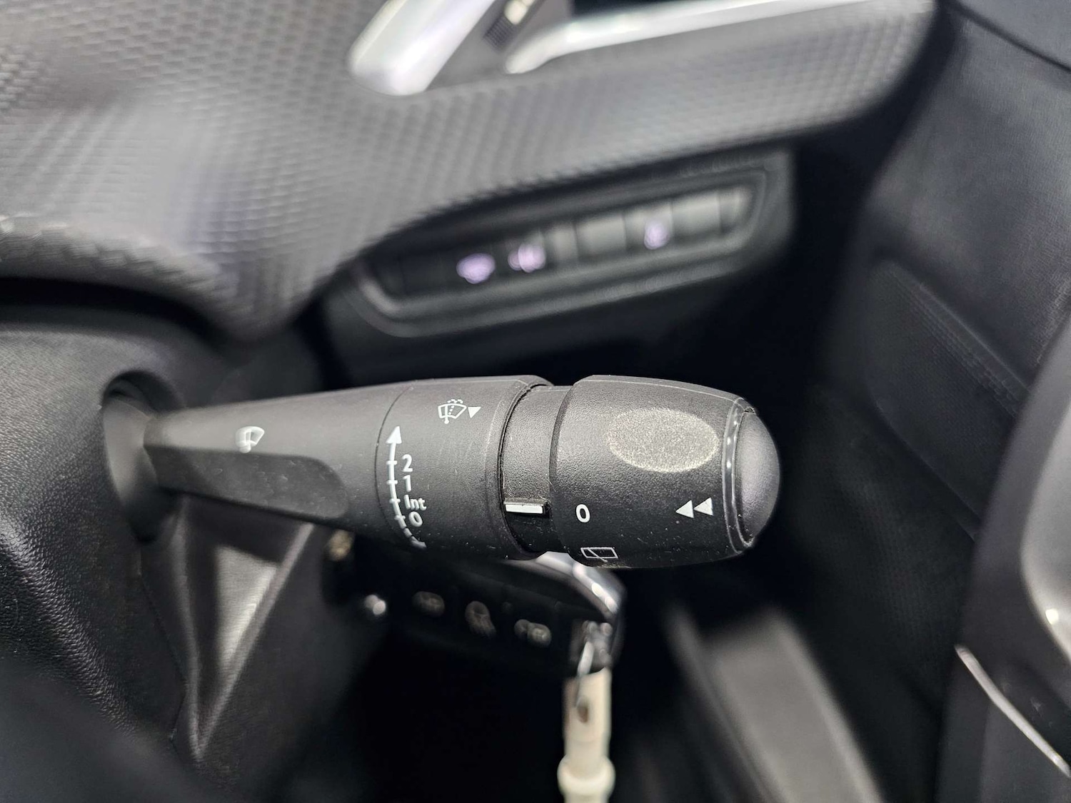 Used Peugeot 2008 2016 for sale - 77380648: Photo 53