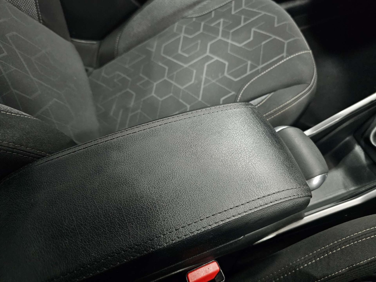 Used Peugeot 2008 2016 for sale - 77380648: Photo 58