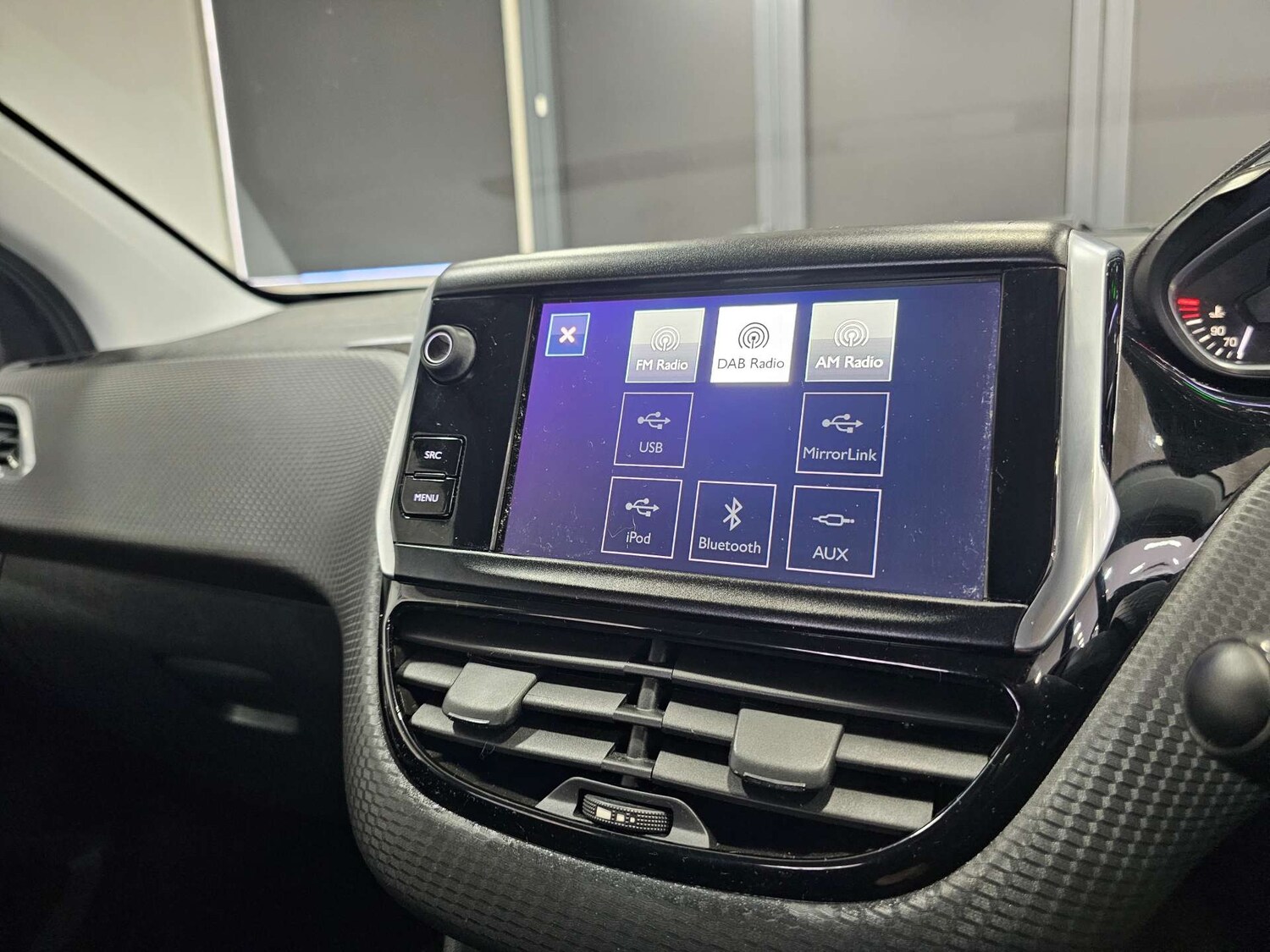 Used Peugeot 2008 2016 for sale - 77380648: Photo 64