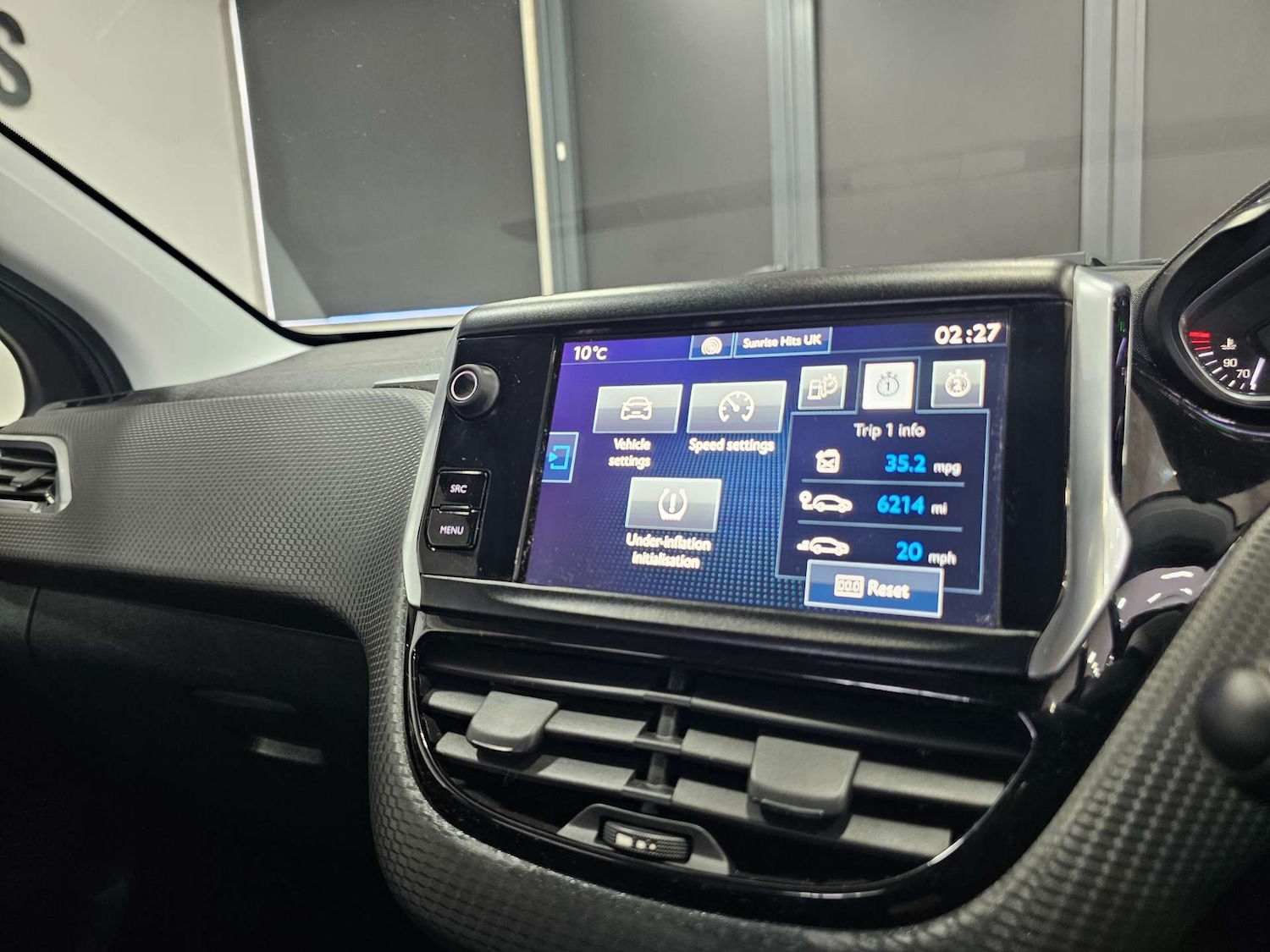 Used Peugeot 2008 2016 for sale - 77380648: Photo 68