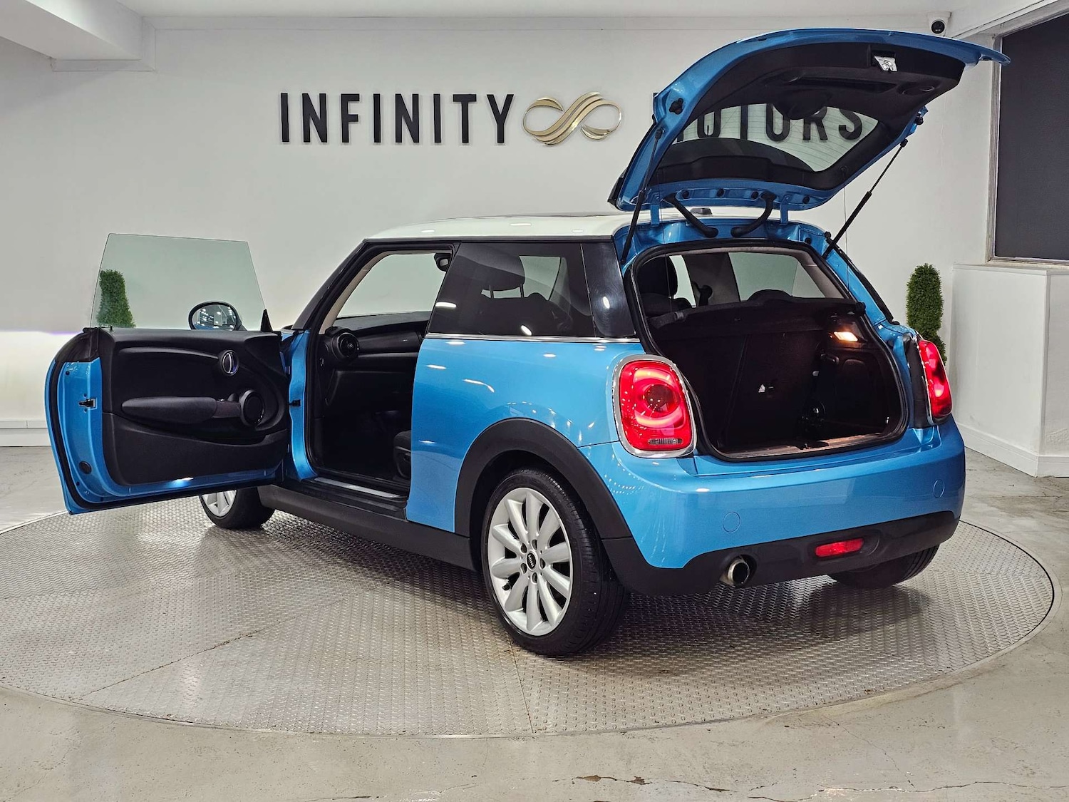 Used MINI Hatch 2017 for sale - 77160645: Photo 48