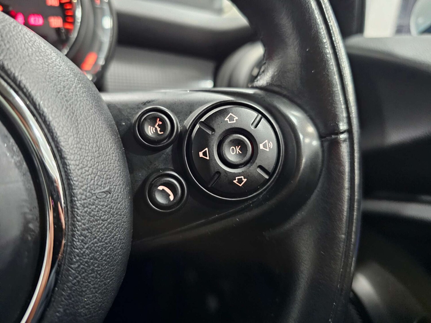 Used MINI Hatch 2017 for sale - 77160645: Photo 63