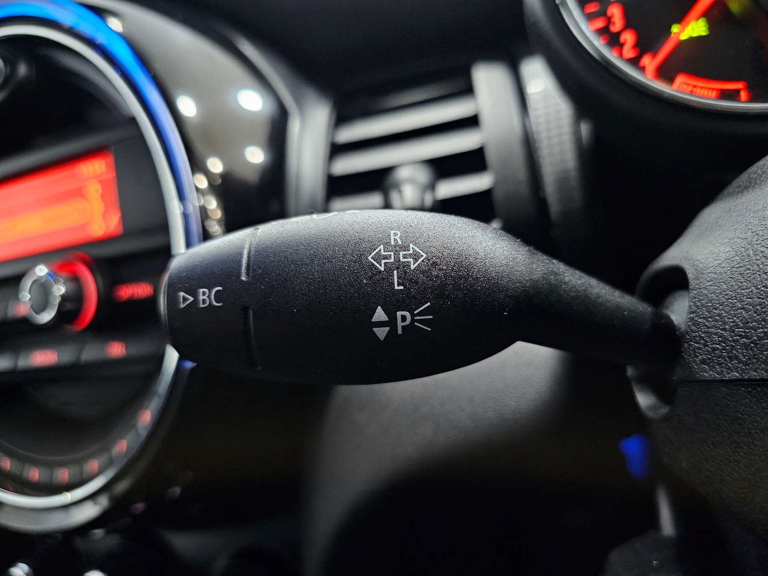 Used MINI Hatch 2017 for sale - 77160645: Photo 66