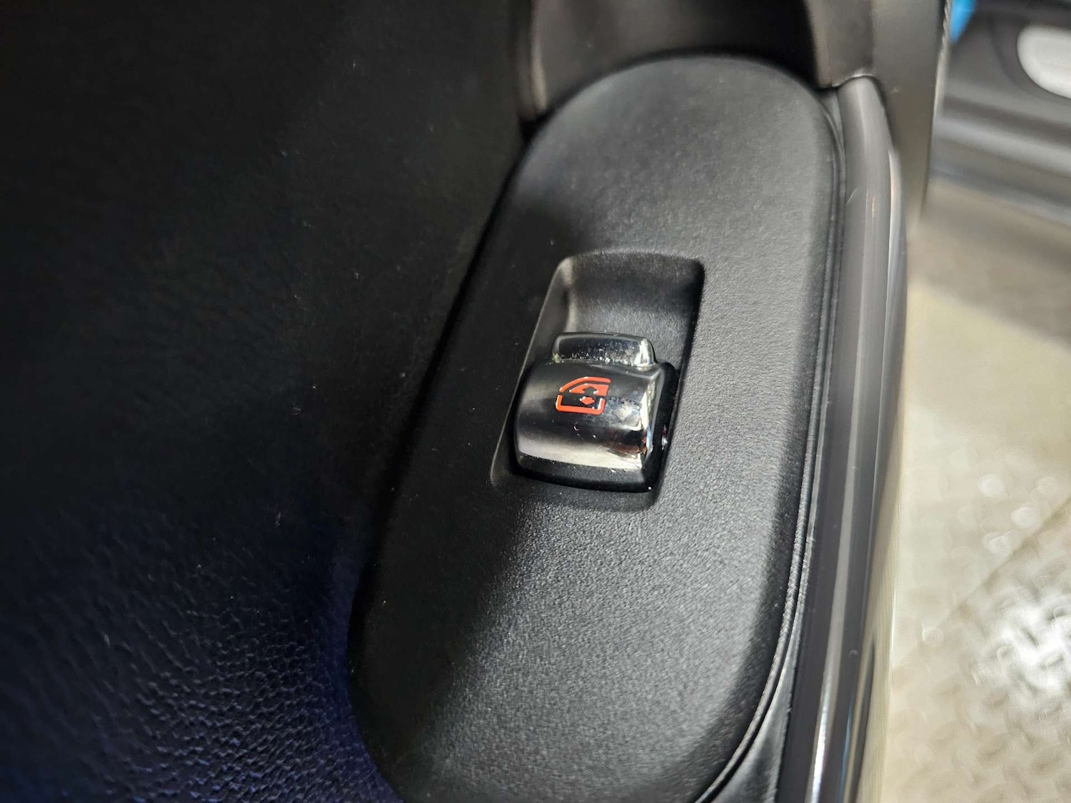 Used MINI Hatch 2017 for sale - 77160645: Photo 86