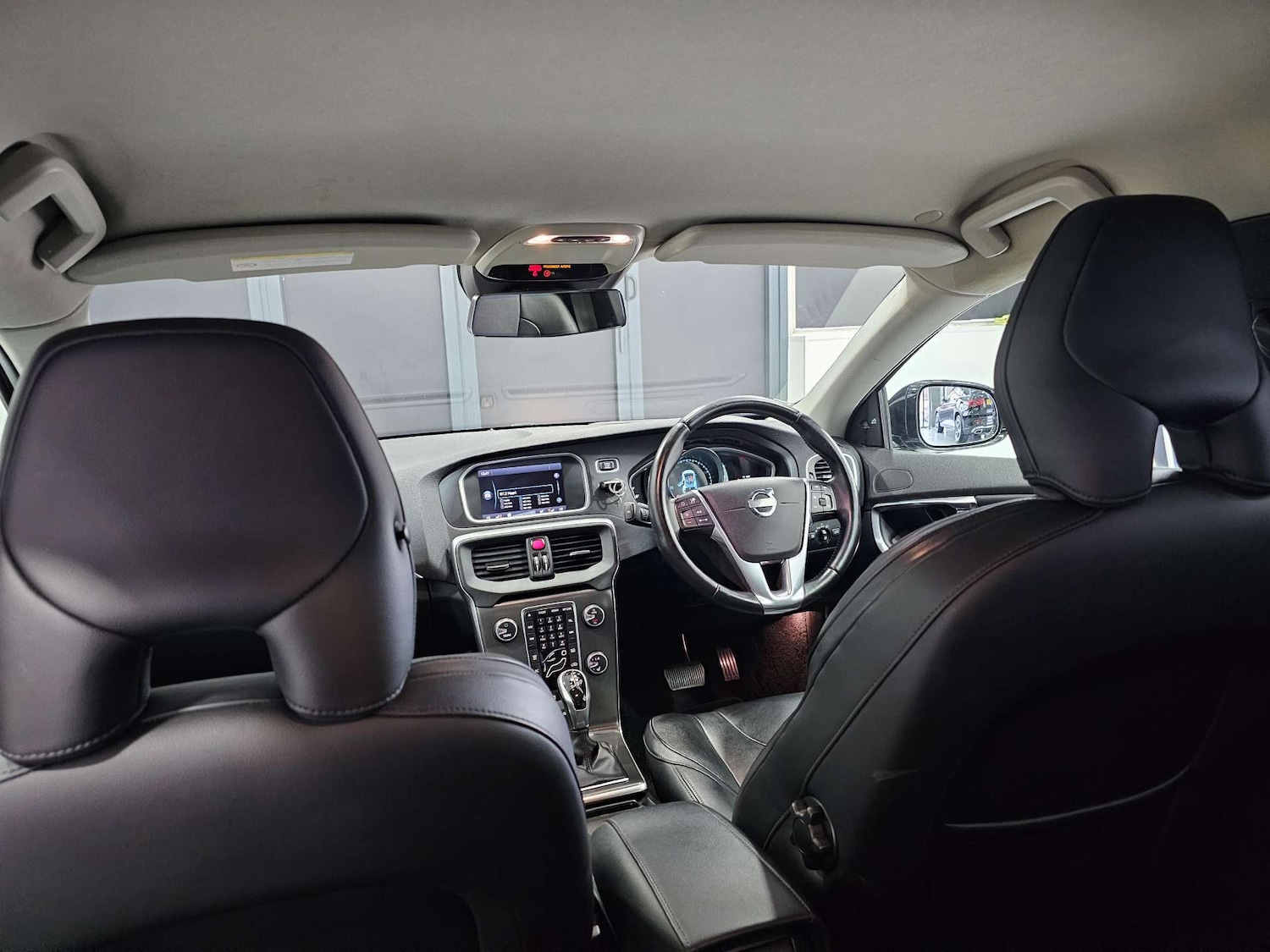 Used Volvo V40 2014 for sale - 78064002: Photo 23