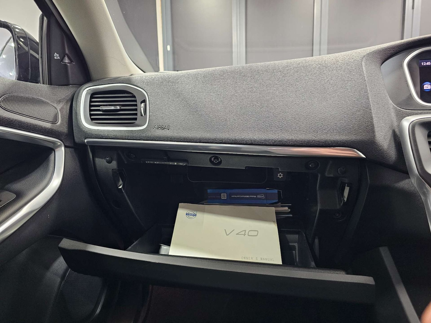 Used Volvo V40 2014 for sale - 78064002: Photo 56