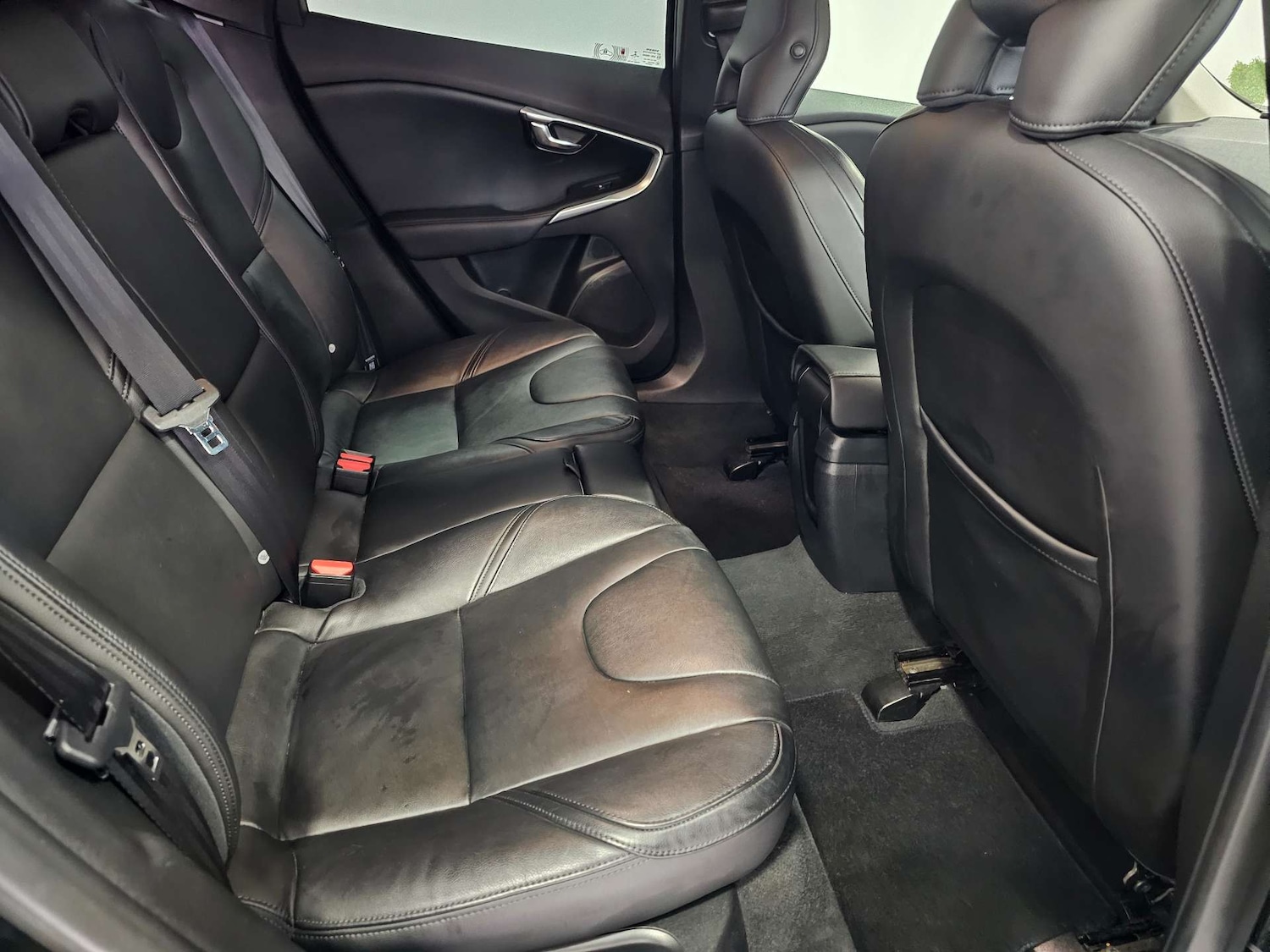 Used Volvo V40 2014 for sale - 78064002: Photo 60