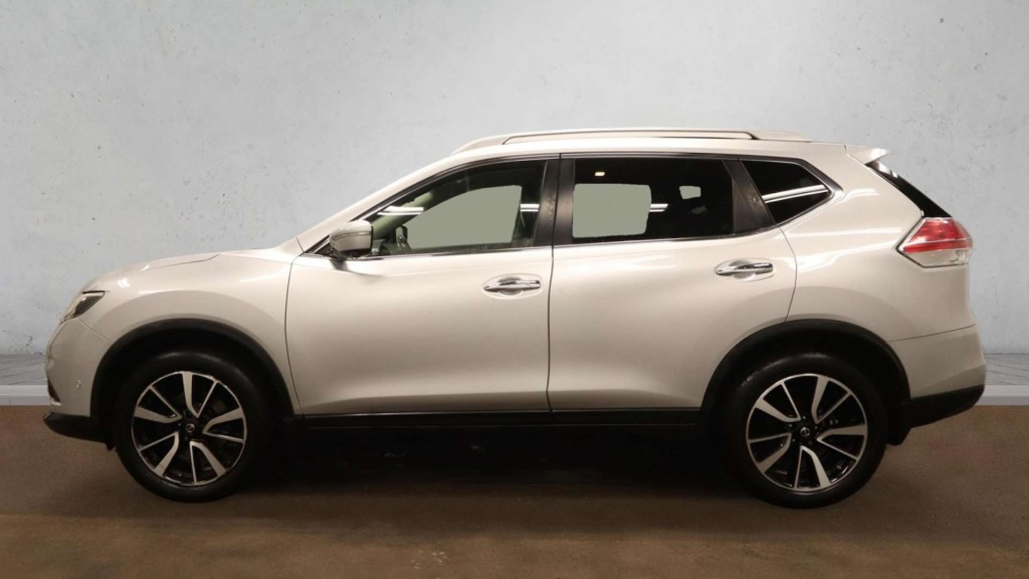 Used Nissan X-Trail 2015 for sale - 77392231: Photo 7