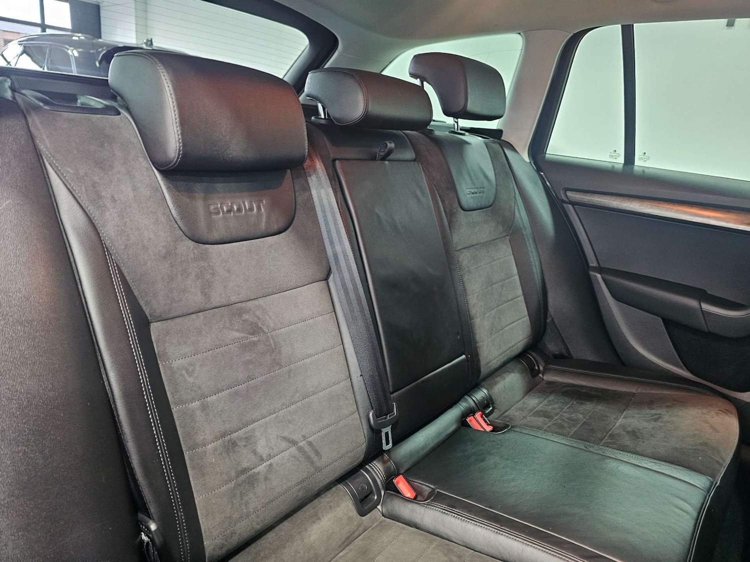 Used Skoda Octavia 2016 for sale - 77368232: Photo 78