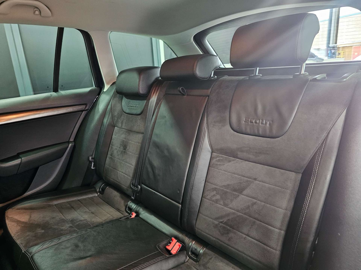 Used Skoda Octavia 2016 for sale - 77368232: Photo 85