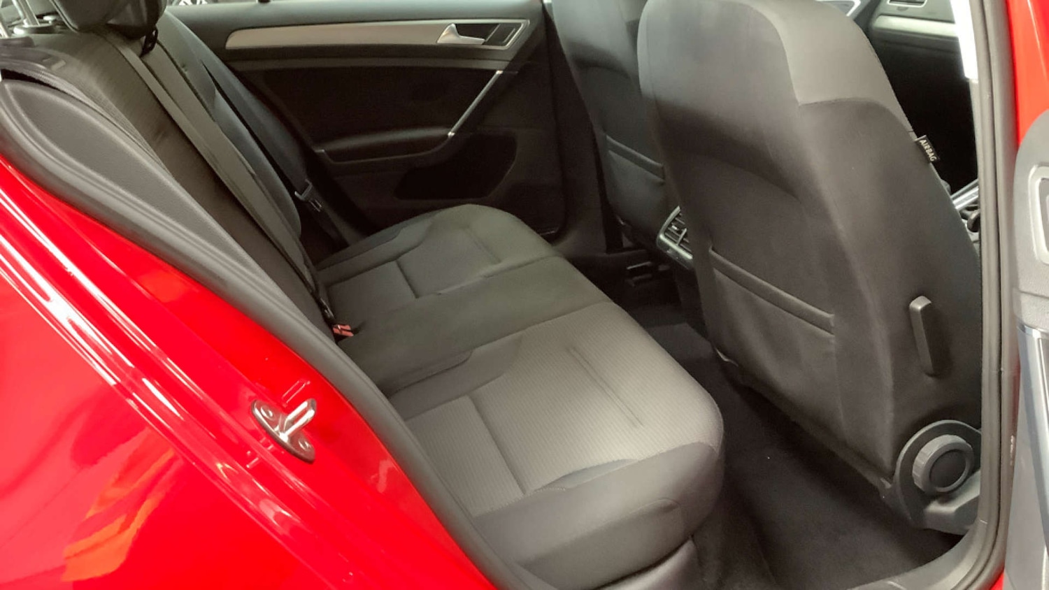 Used Volkswagen Golf 2017 for sale - 78064653: Photo 10