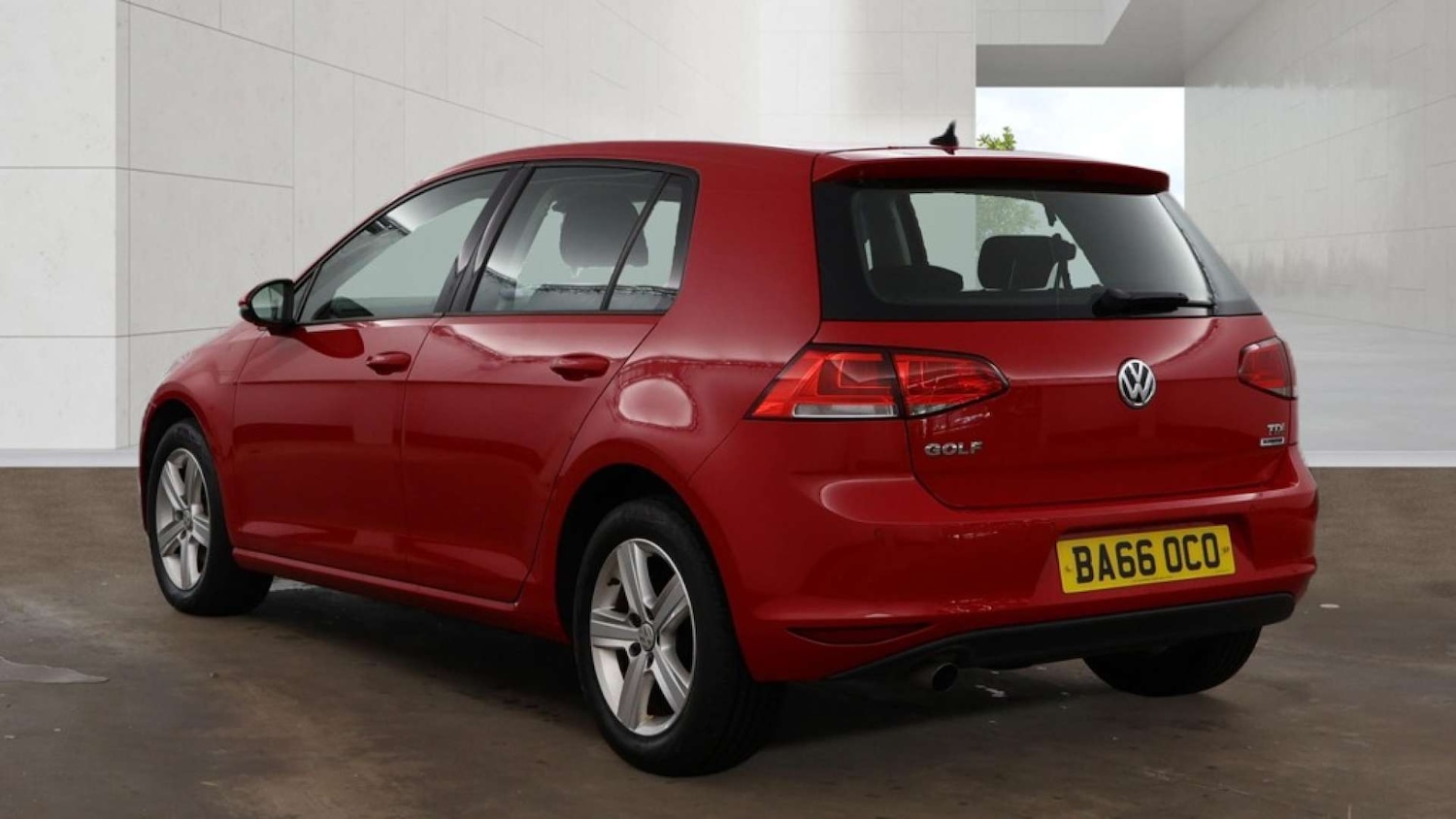 Used Volkswagen Golf 2017 for sale - 78064653: Photo 4