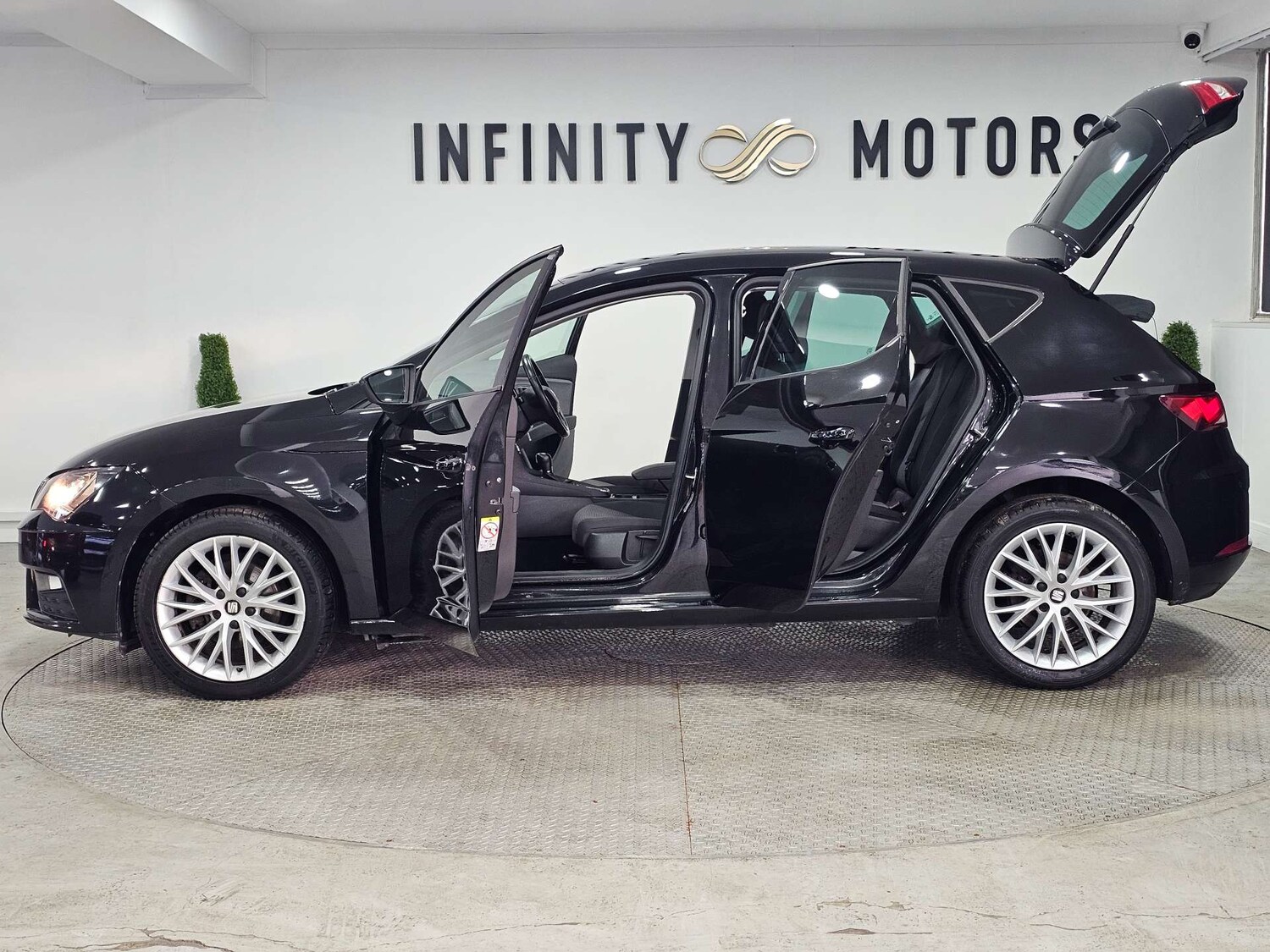 Used SEAT Leon 2019 for sale - 77469866: Photo 44