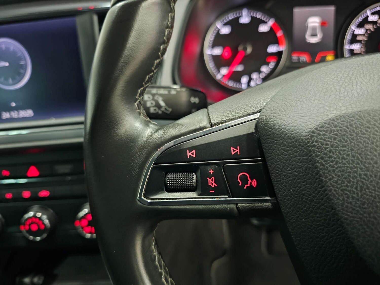 Used SEAT Leon 2019 for sale - 77469866: Photo 55