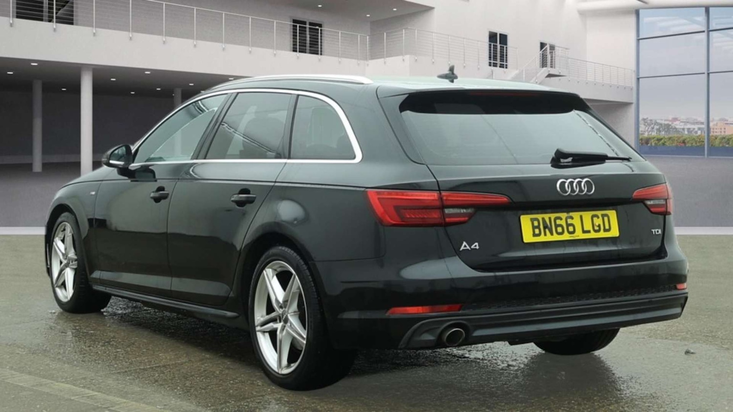 Used Audi A4 2016 for sale - 77745609: Photo 4