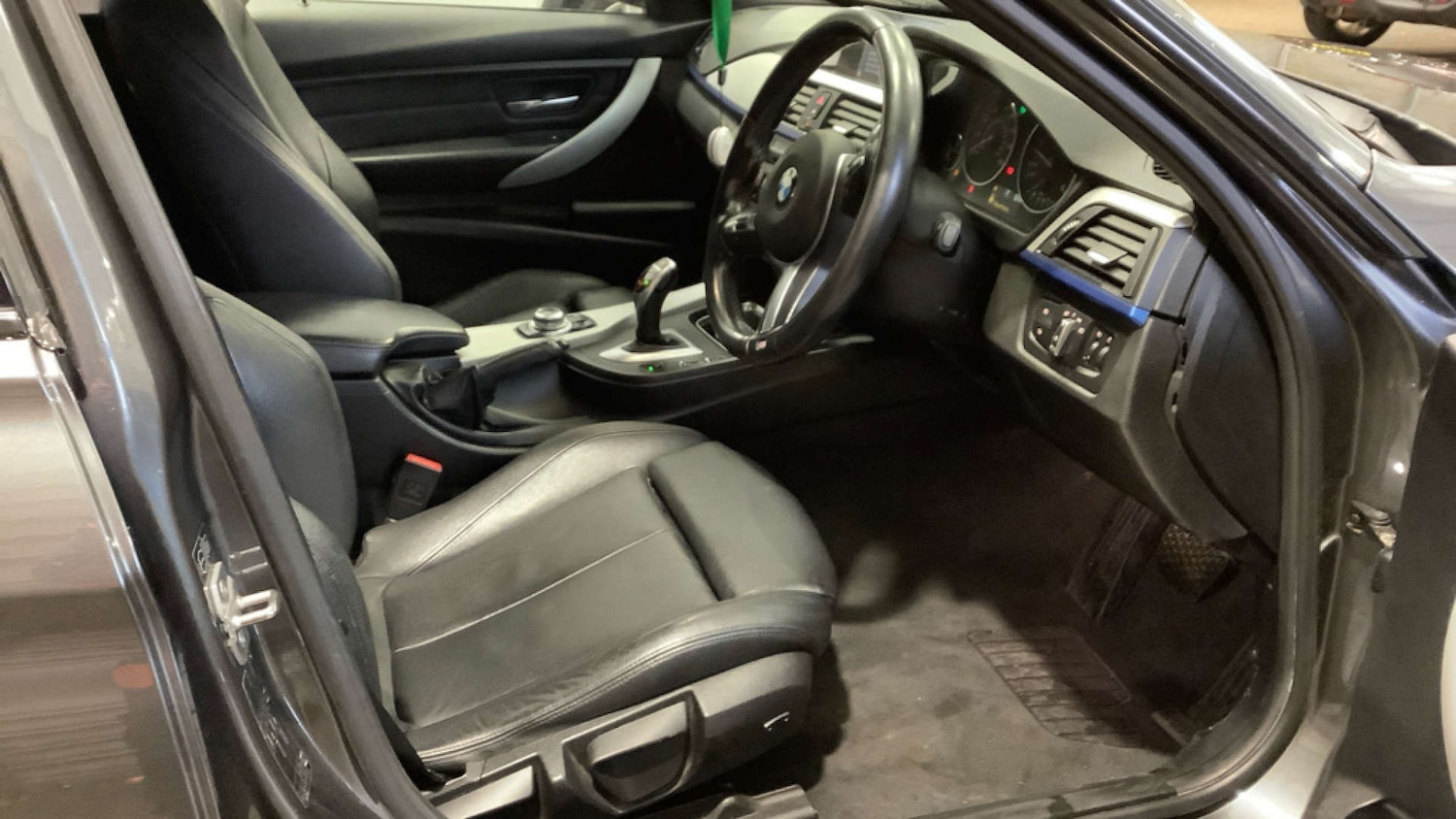 Used BMW 3 Series 2015 for sale - 77715636: Photo 12