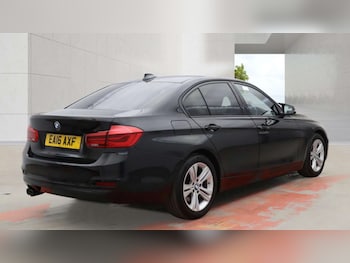 Used BMW 3 Series 2016 for sale - 79111378: Photo